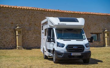 Rent  TESSORO 440UP 