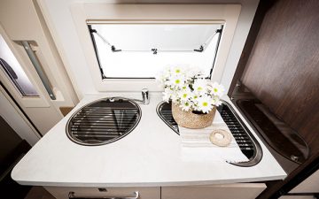 Rent  TESSORO 440UP 